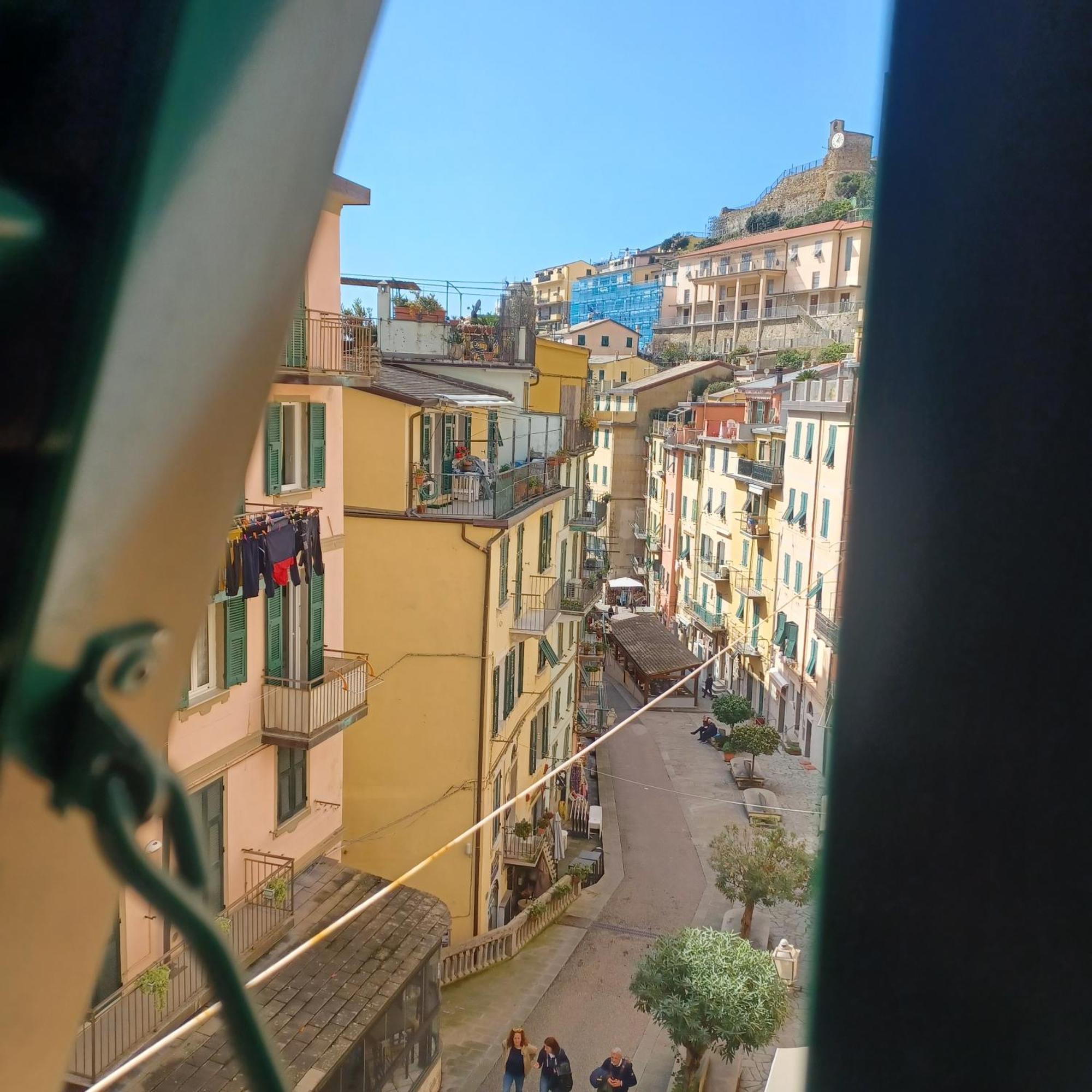 Mari - Between Land And Sea Riomaggiore Exterior photo